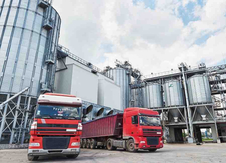 Distribution Trucks