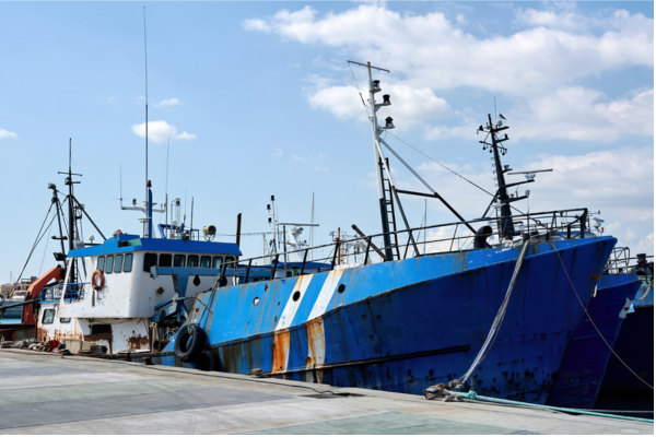 Marine Lubricants for Port Operations